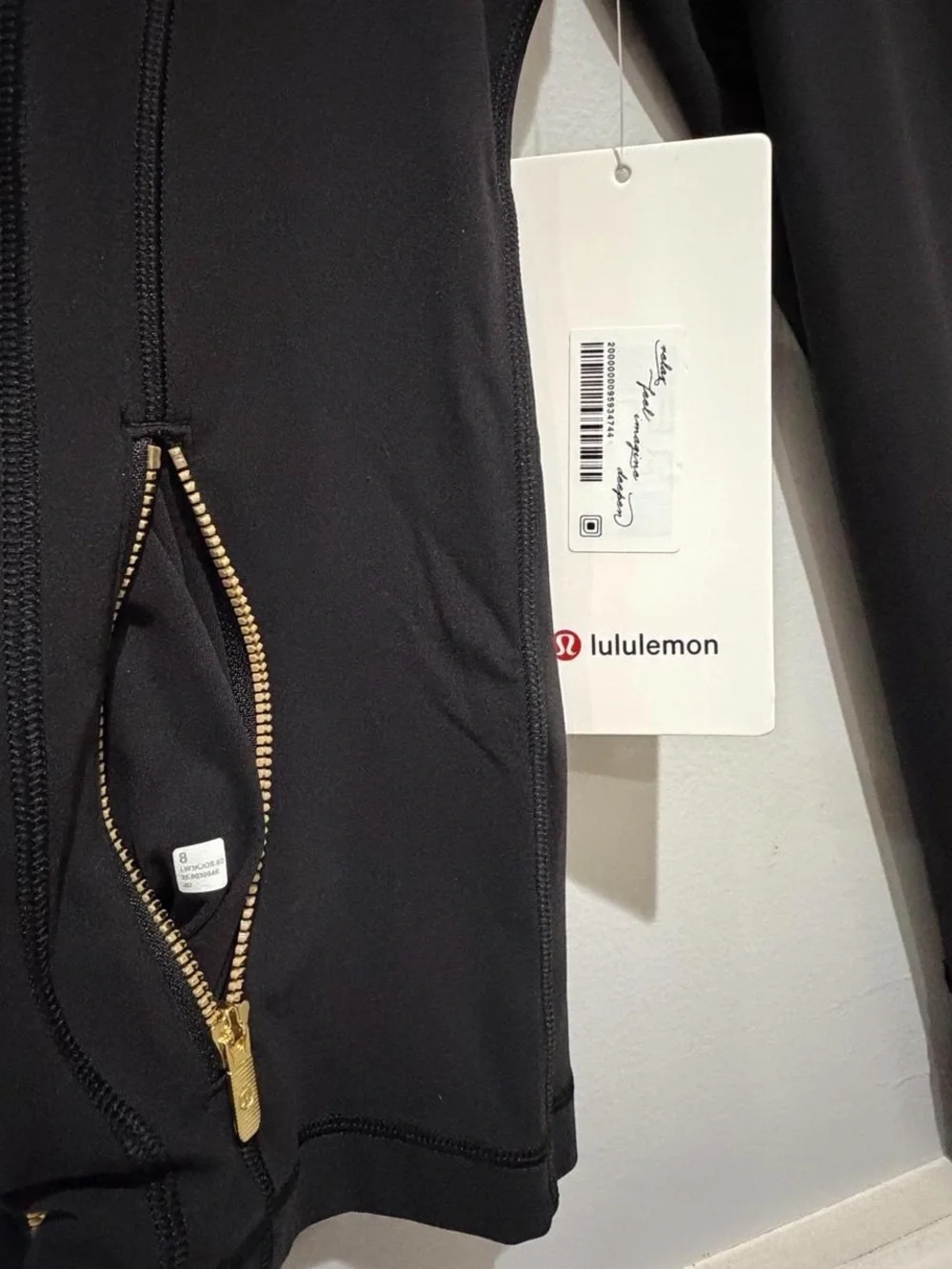lululemon Black Define Jacket Nulu with Gold Accent Zippers — Size 8